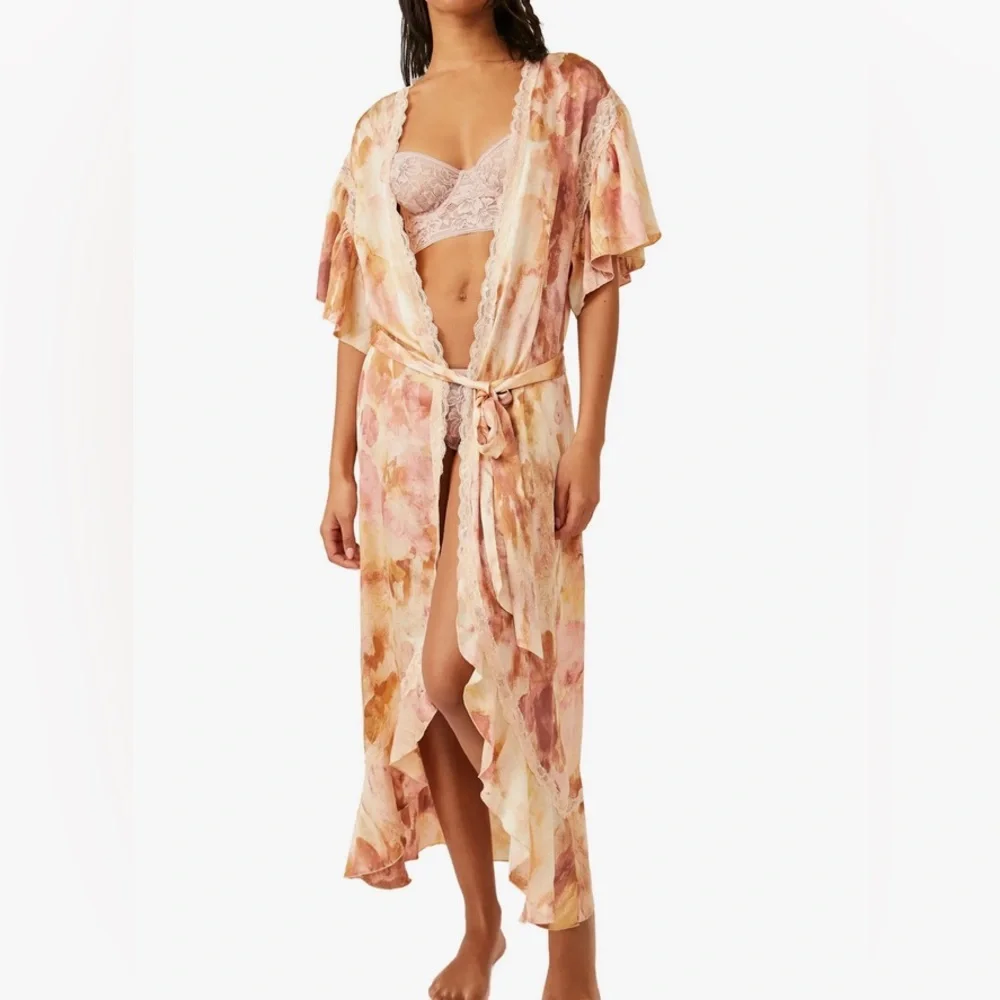NWOT Free People Moonbeams Washed Robe